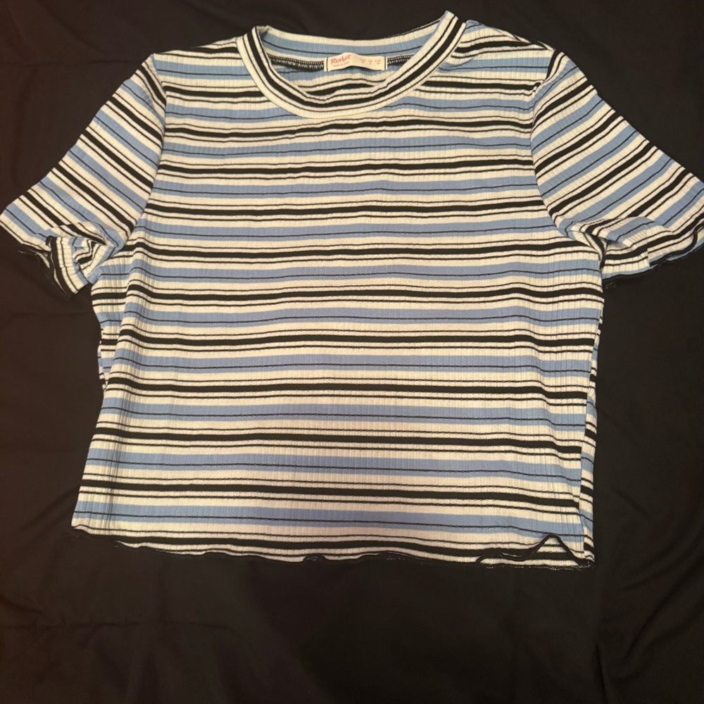 ROMWE Black and White Striped Top
